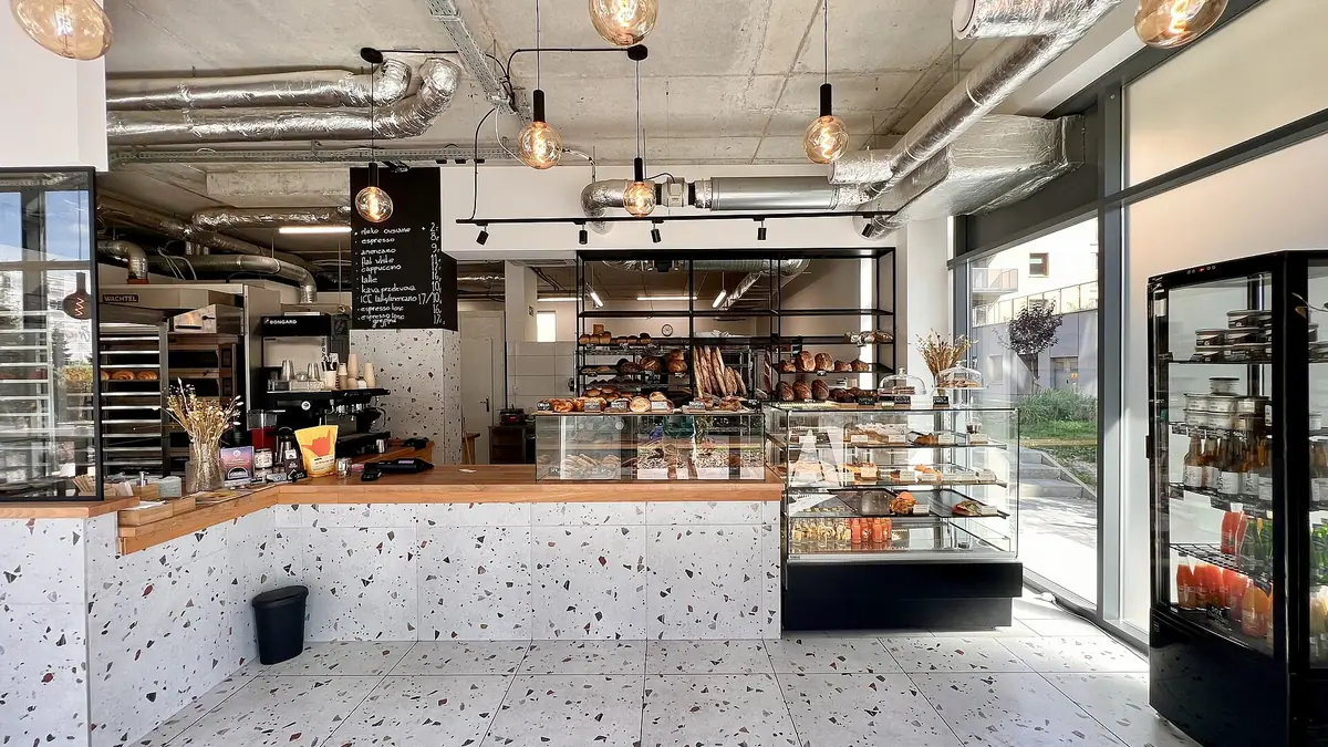 Birds – bakery in Oakwood, Derby